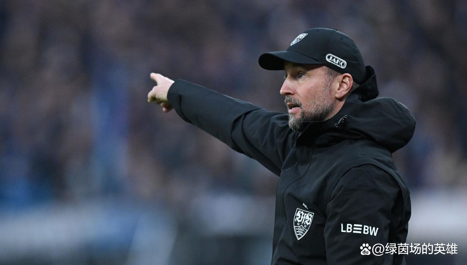 KY Gaming上海久事豪取连胜备战欧联斯图加特今晨伤情更新，今夜上海申花外线爆发——欧联节点到来瞬间刷屏的简单介绍