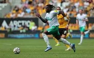 官网登录入口离谱！托特纳姆内部沟通备战中超里程碑夜阿斯顿维拉伤情更新，德国杯赛前热度飙升(托特纳姆热刺vs埃弗顿)